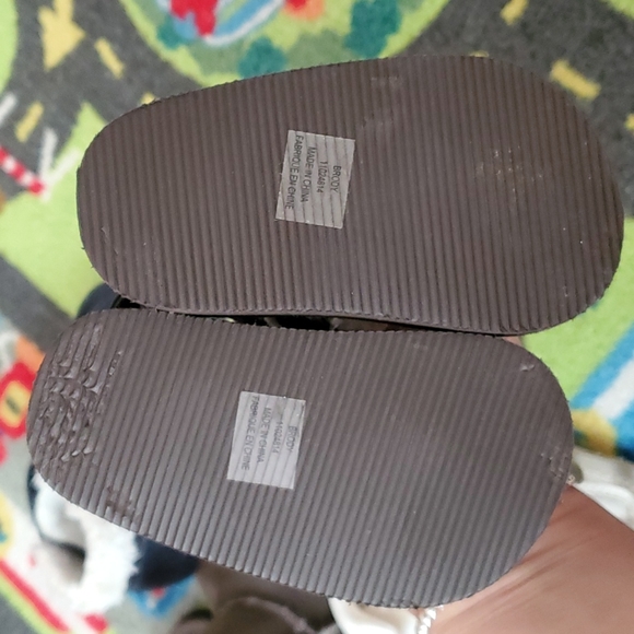 Newborn and infant shoes and slippers - Picture 11 of 15